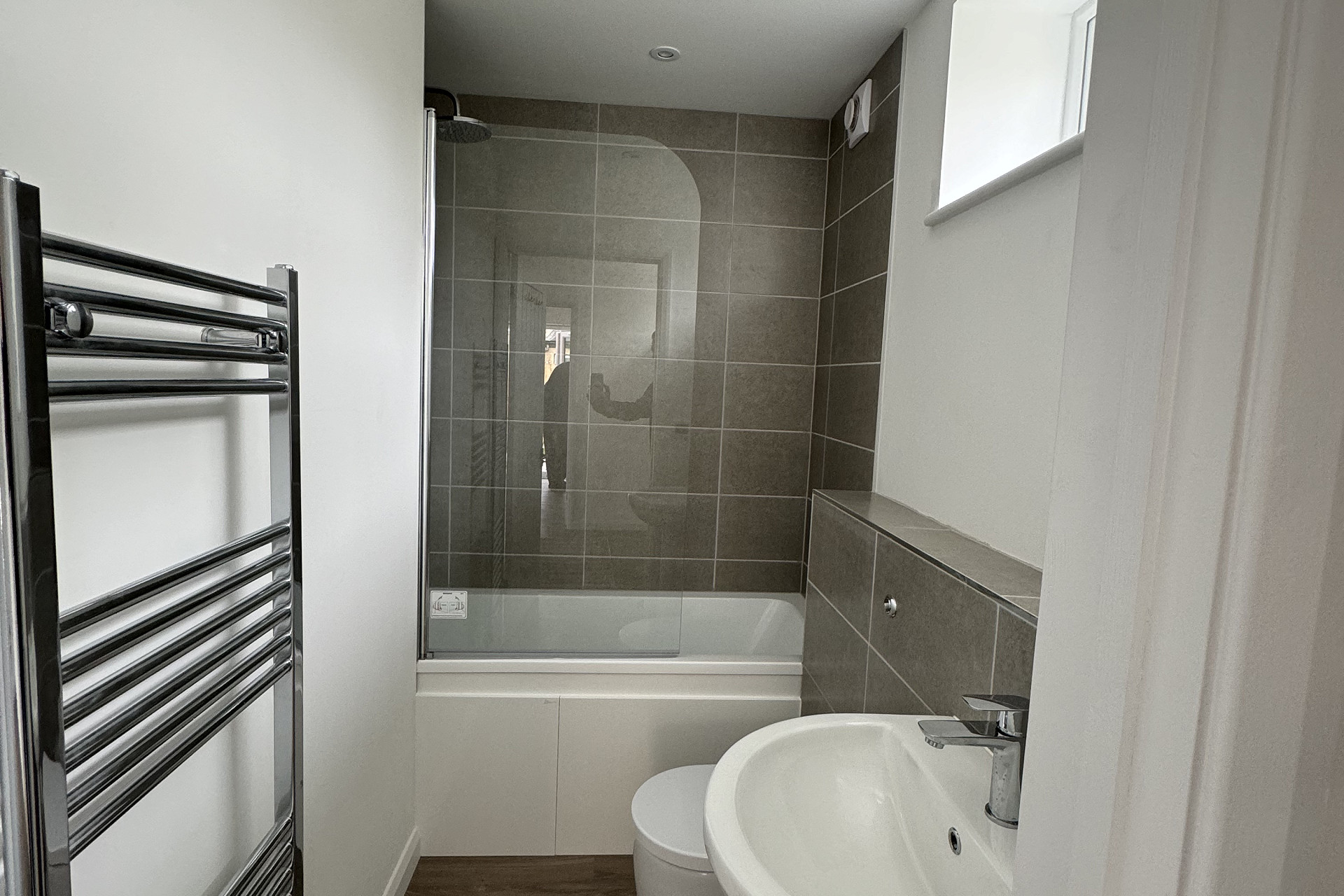 New Build York Av Bathroom